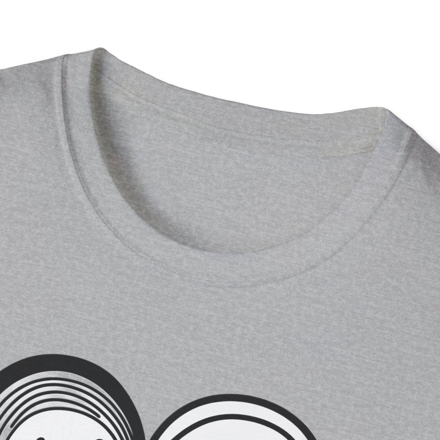 Heartfelt Mom T-Shirt | Gift for Mom | Mother's Day Tee | Casual Wear | Family Love
