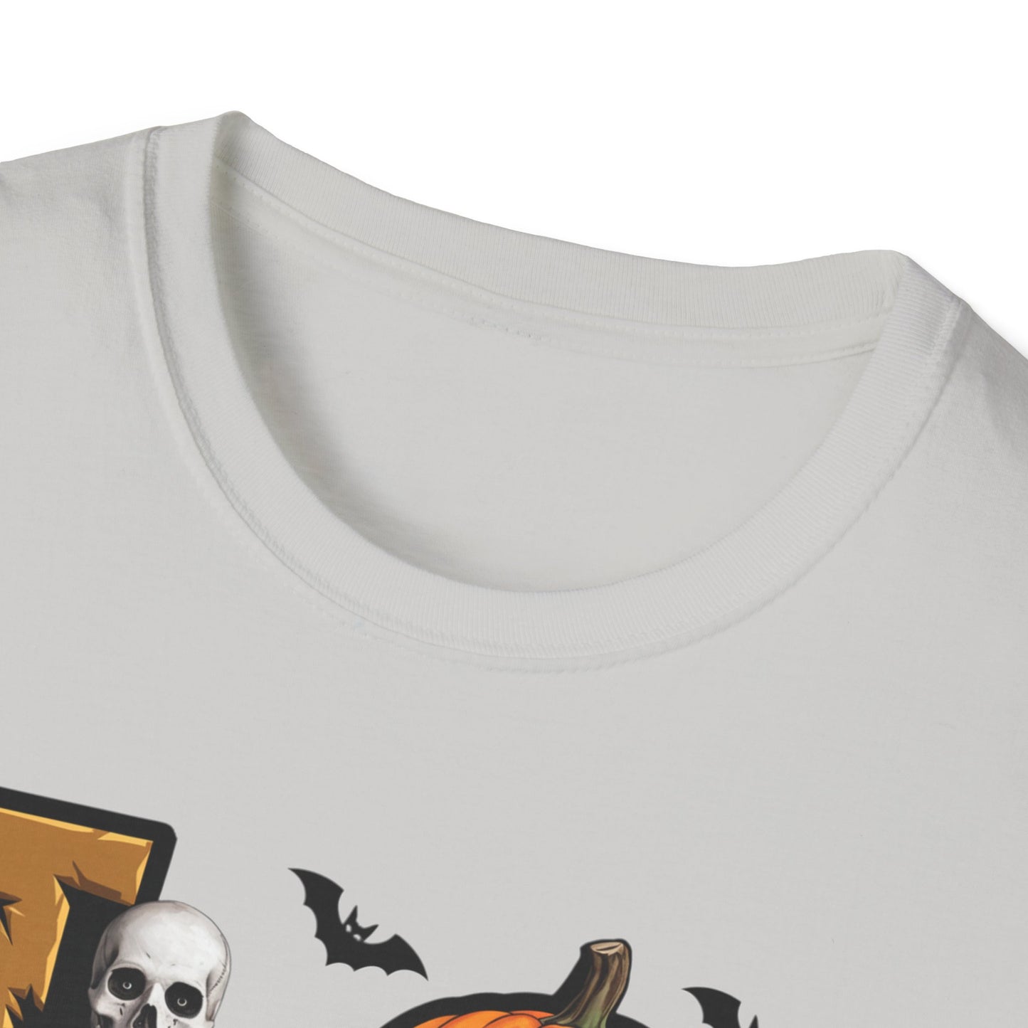 Halloween Skeleton Love T-Shirt, Spooky Graphic Tee, Unisex Fall Apparel, Halloween Costume, Trick or Treat Shirt